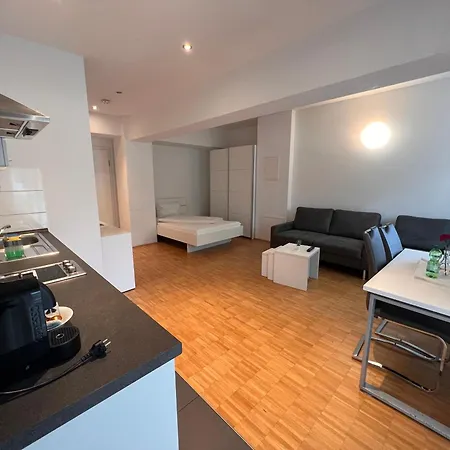 New Age Boardinghaus 4*